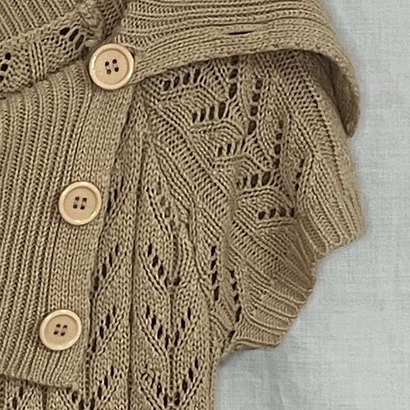 deb Beige/Tan Sweater with Short Sleeves and Versatile Collar in Size 2X - Picture 11 of 15